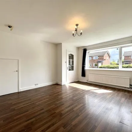 Image 6 - Briar Close, Urmston, M33 5RG, United Kingdom - Duplex for rent
