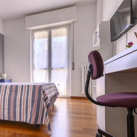 Rent this 2 bed room on Via Zurigo in 20, 20147 Milan MI