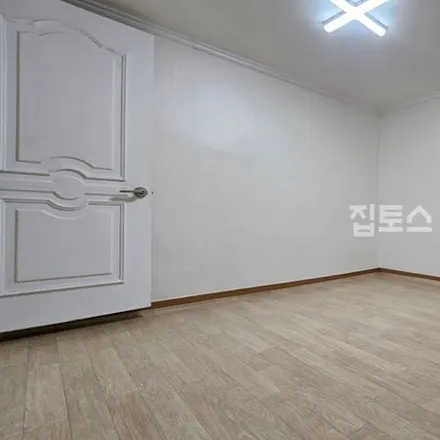 Rent this studio apartment on 서울특별시 강남구 삼성동 120-10