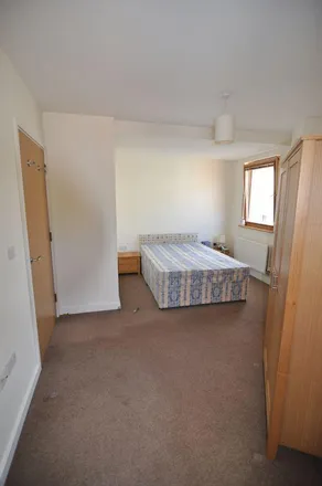 Image 7 - Balmoral House, Cathedral Walk, Bristol, BS1 5LN, United Kingdom - Apartment for rent