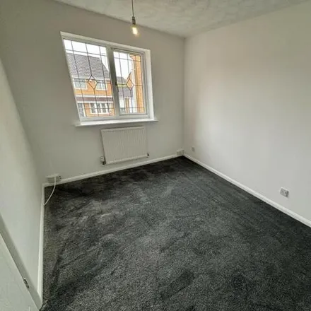 Image 9 - Rivets Meadow Close, Braunstone Town, LE3 3TB, United Kingdom - Townhouse for sale