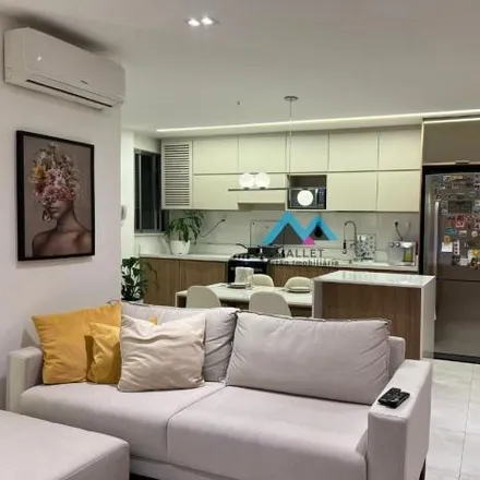 Buy this 2 bed apartment on Rua Honório de Barros 65 in Flamengo, Rio de Janeiro - RJ