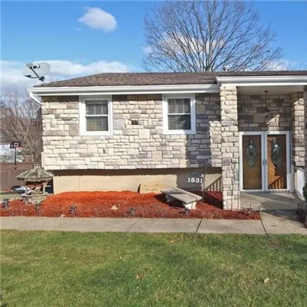 Buy this 3 bed house on 1597 Rose Avenue in West Library, South Park Township