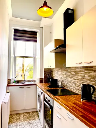 Image 4 - Oakshaw Street West, Paisley, PA1 2DE, United Kingdom - Apartment for rent