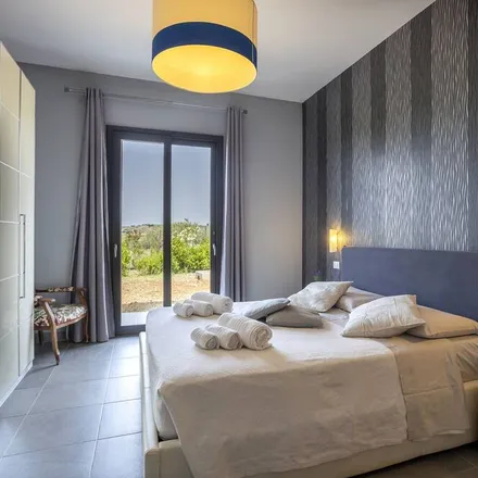 Rent this 4 bed house on Menfi in Via Antonino Ognibene, 92013 Menfi AG