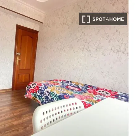 Rent this 4 bed room on Uribarri B zeharkalea in 14, 48007 Bilbao