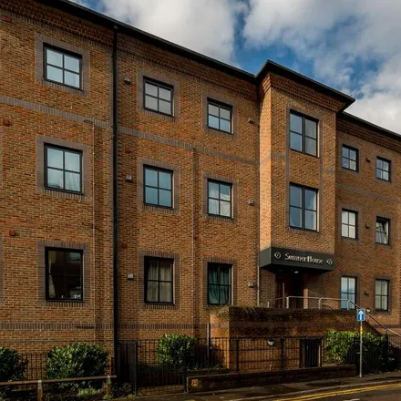 Rent this 1 bed apartment on Mendy Street in High Wycombe, HP11 2NZ