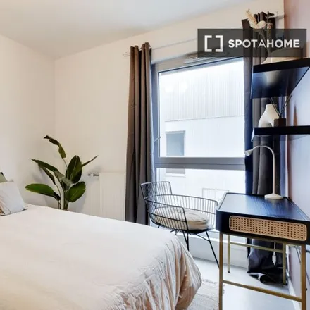 Rent this 5 bed room on 18 Allée Rose Dieng-Kuntz in 75019 Paris, France