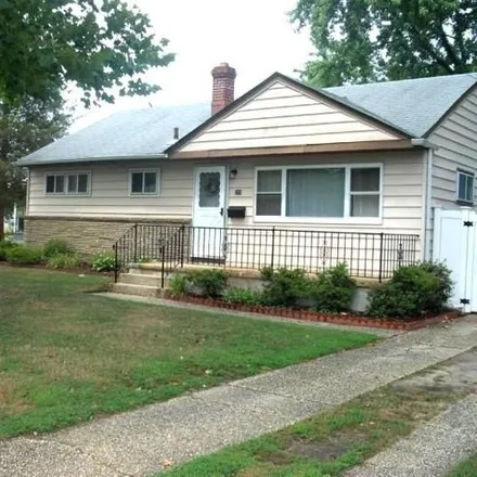 Rent this 5 bed house on MacClelland Avenue in Glassboro, NJ 08028