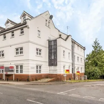 Buy this 1 bed apartment on West Bar Veterinary Hospital in 19 West Bar Street, Banbury