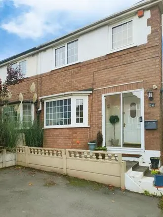 Buy this 3 bed duplex on Poole House Road in Sandwell, B43 7SH