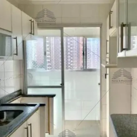 Buy this 2 bed apartment on Rua Joaquim Sabino in Vila Gomes Cardim, São Paulo - SP