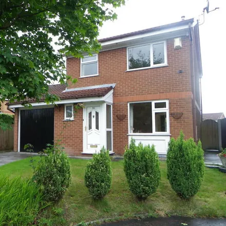 Rent this 3 bed house on Fulwood Heights in Preston, PR2 9AW