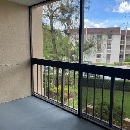 Image 3 - Forest Hills Drive, Coral Springs, FL 33065, USA - Condo for rent