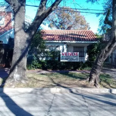 Buy this studio house on Valentín Gómez 1981 in Parque Casas, Rosario