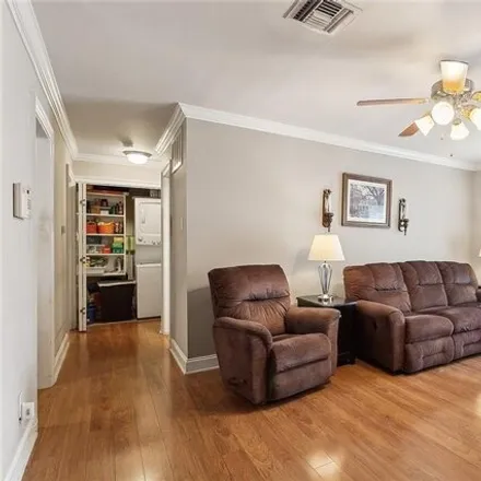 Image 6 - 2601 Metairie Lawn Drive, Metairie, LA 70002, USA - Condo for sale