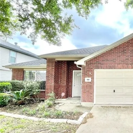 Rent this 3 bed house on 924 Pickett Hill Lane in Fort Bend County, TX 77469