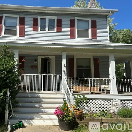 Rent this 1 bed house on 18 Dayton Road