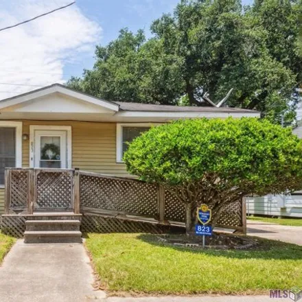 Buy this 4 bed house on 823 N 46th St in Baton Rouge, Louisiana