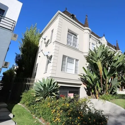 Image 3 - 829 South Wilton Place, Los Angeles, CA 90005, USA - House for sale