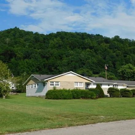 Buy this 3 bed house on 443 Skidmore Dr in Harlan, Kentucky