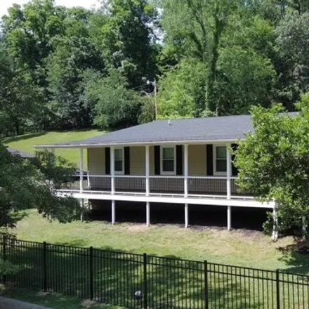 Buy this 3 bed house on 2135 Donta Rd in Ashland, Kentucky