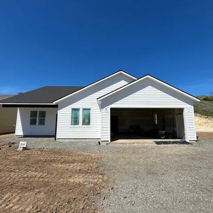 Buy this 3 bed house on 2015 West View Drive in Moscow, ID 83843