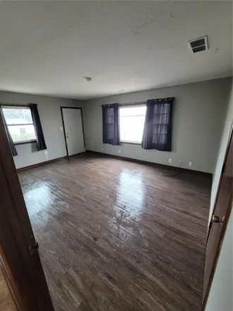 Buy this 4 bed house on 2212 Fruitland Blvd Sw Unit 2212/2214 in Cedar Rapids, Iowa