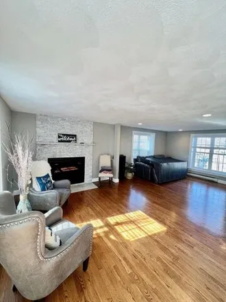 Rent this 3 bed house on 6 Highland Avenue in Woburn Highlands, Woburn