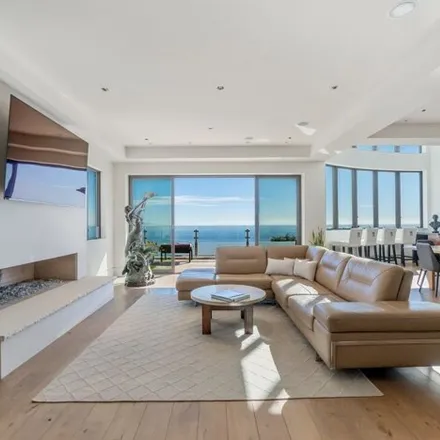 Image 3 - 18231 Coastline Dr, Malibu, California, 90265 - House for sale