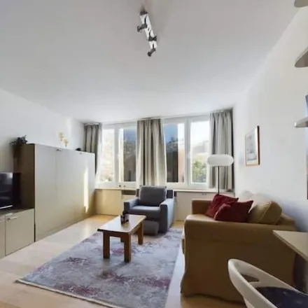 Rent this studio apartment on 1060 Saint-Gilles - Sint-Gillis