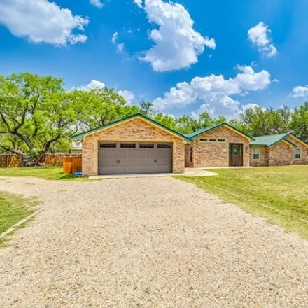 Image 3 - 7017 South Ratliff Road, San Angelo, TX 76904, USA - House for sale