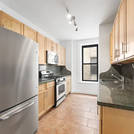 Rent this 3 bed apartment on The Victoria in 250 Riverside Drive, New York