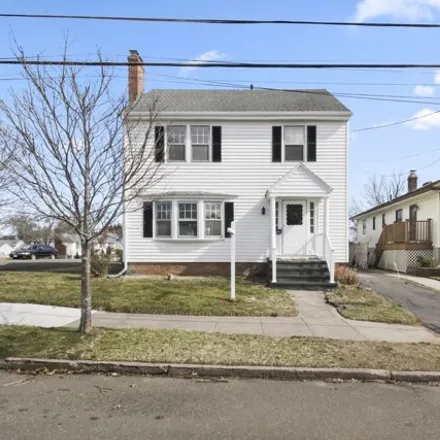 Rent this 4 bed house on 129 Ocean View Street in Morris Cove, New Haven