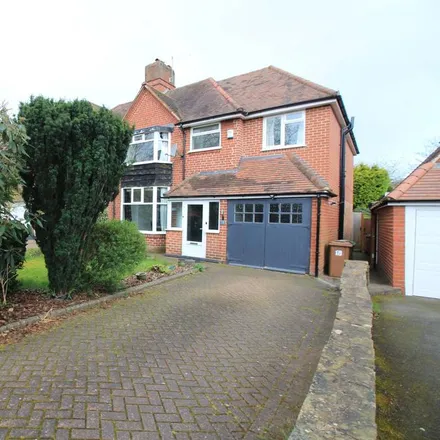 Rent this 4 bed duplex on Melford Hall Road in Ulverley Green, B91 2ES