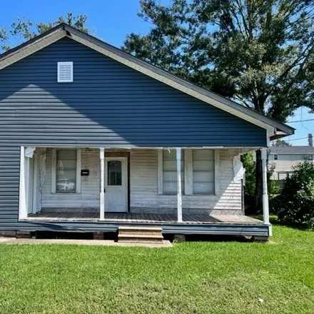 Buy this 3 bed house on 422 Saint Charles Street in Norco, St. Charles Parish