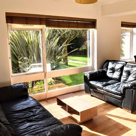 Rent this 1 bed apartment on Thorne House in Wilmslow Road, Victoria Park