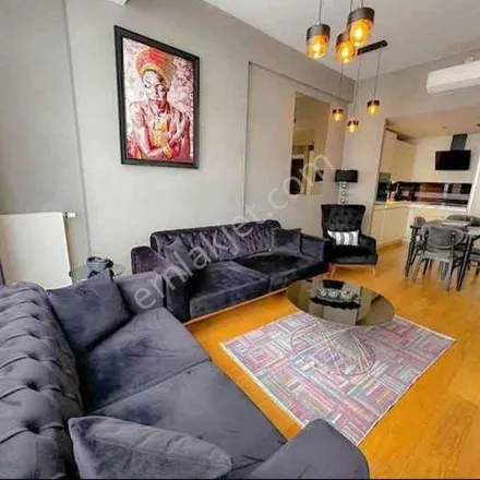 Rent this 1 bed apartment on Renault Mais in Üniversite Caddesi 47, 35100 Bornova