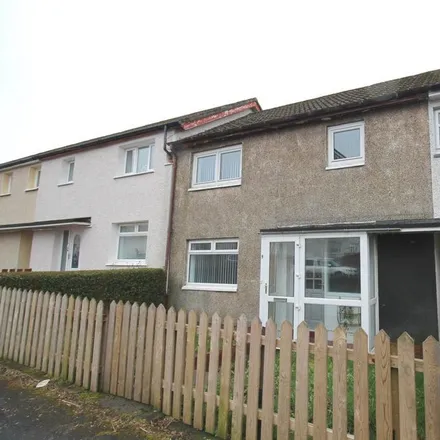 Rent this 2 bed townhouse on Merchiston Avenue in Johnstone, PA3 3LP
