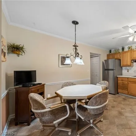 Image 3 - 1456 Cleveland Heights Boulevard, Cleveland Heights, OH 44121, USA - Condo for sale