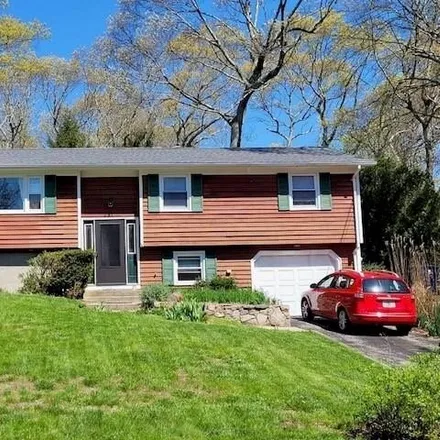 Buy this 3 bed house on 49 Beachwood Drive in North Kingstown, RI 02852