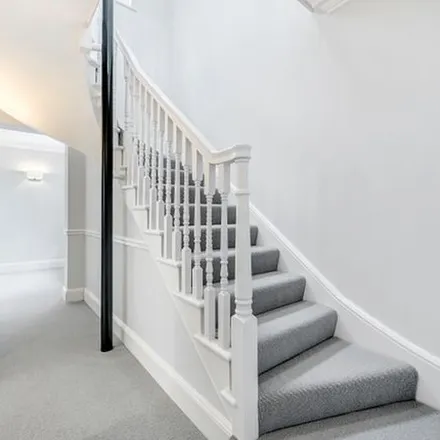 Rent this 3 bed apartment on 27 Hill Street in London, W1J 5LX