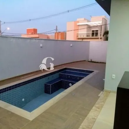 Rent this 3 bed house on Avenida dos Trabalhadores in Jardim Camargo II, Mogi Guaçu - SP