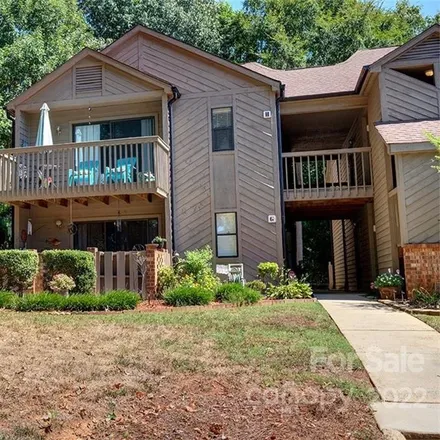 Image 1 - Executive Court, Lake Wylie, York County, SC 27273, USA - Condo for sale