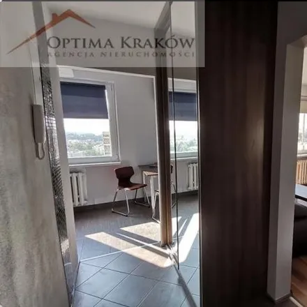 Buy this 1 bed apartment on Spółdzielnia Mieszkaniowa Kurdwanów Nowy in Wincentego Witosa 30, 30-619 Krakow