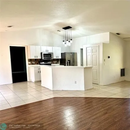 Image 4 - 4577 Rifkin Avenue, North Port, FL 34286, USA - House for rent