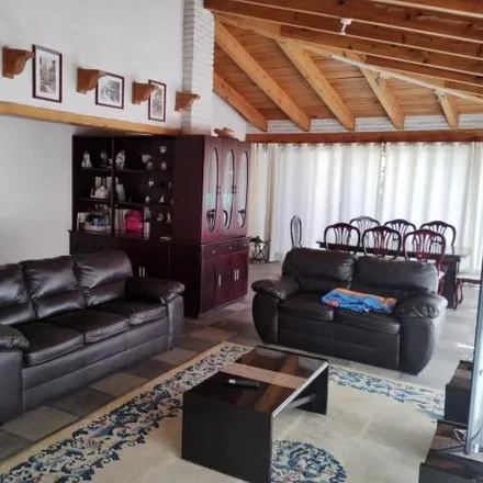 Buy this 6 bed house on Calle Juan Rulfo in 54600 Tepotzotlán, MEX