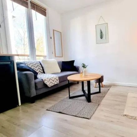 Rent this 1 bed apartment on 92220 Bagneux
