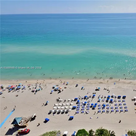 Image 3 - Doubletree Ocean Point Beach Resort, 17375 Collins Avenue, Sunny Isles Beach, FL 33160, USA - Condo for rent