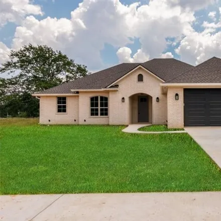 Buy this 4 bed house on 5660 Osprey Place in Longview, TX 75605
